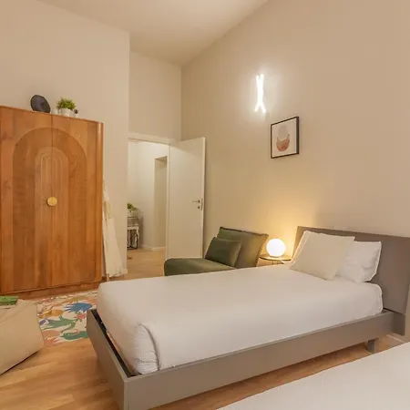 A Night At The Museum - Apartment *